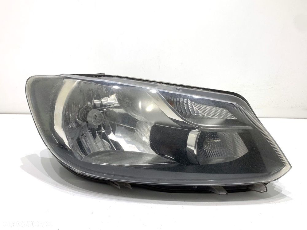 REFLEKTOR PRAWY PRZÓD  VW CADDY III Nadwozie pełne/minivan (2KA, 2KH, 2CA, 2CH) 2004 - 2015 1.6 - 1