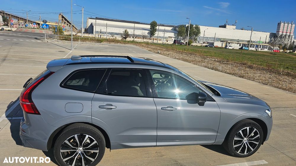 Volvo XC 60 Recharge T8 AWD AT Ultimate Dark - 20