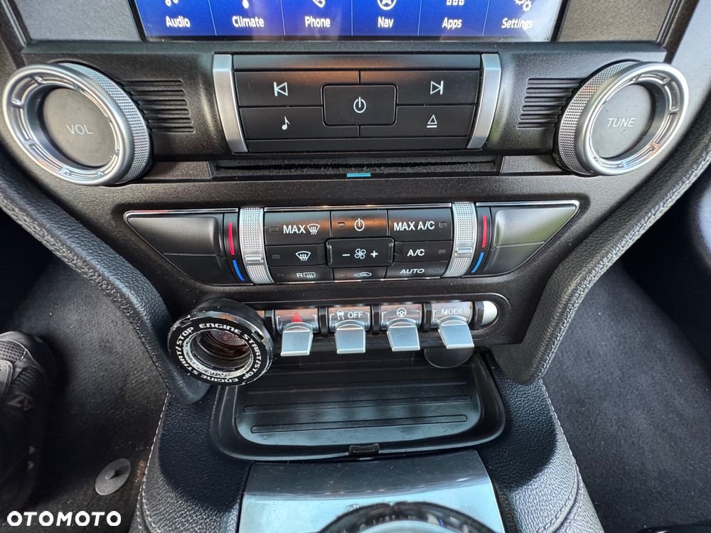 Ford Mustang 5.0 V8 GT - 21