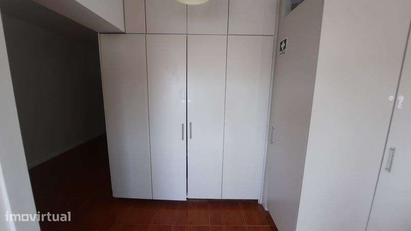 Ótimo apartamento T0. Oportunidade unica - Grande imagem: 2/8