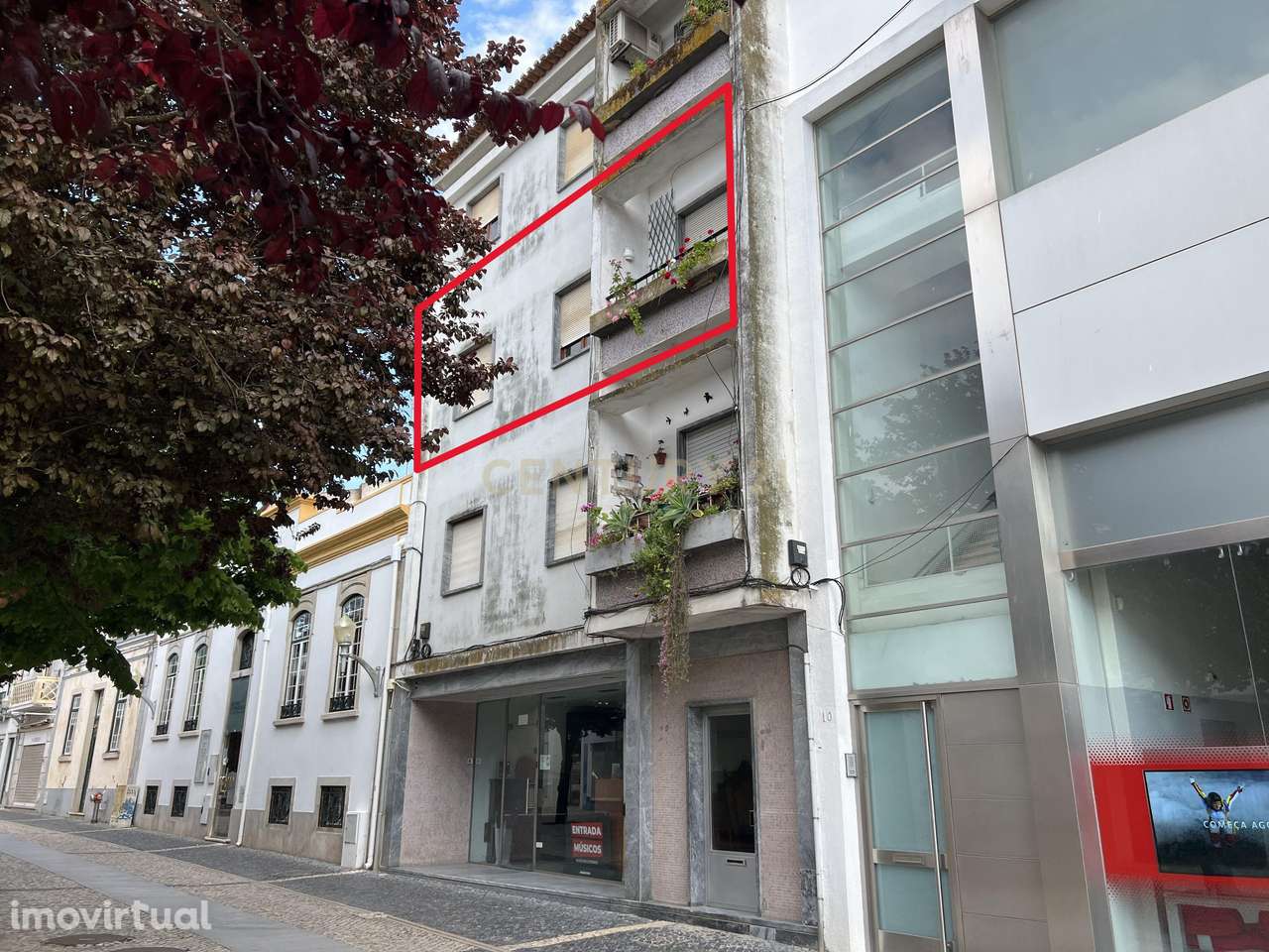 Apartamento T2, Centro de Beja, 74 m2, duas varandas, Arrendado - Grande imagem: 2/8