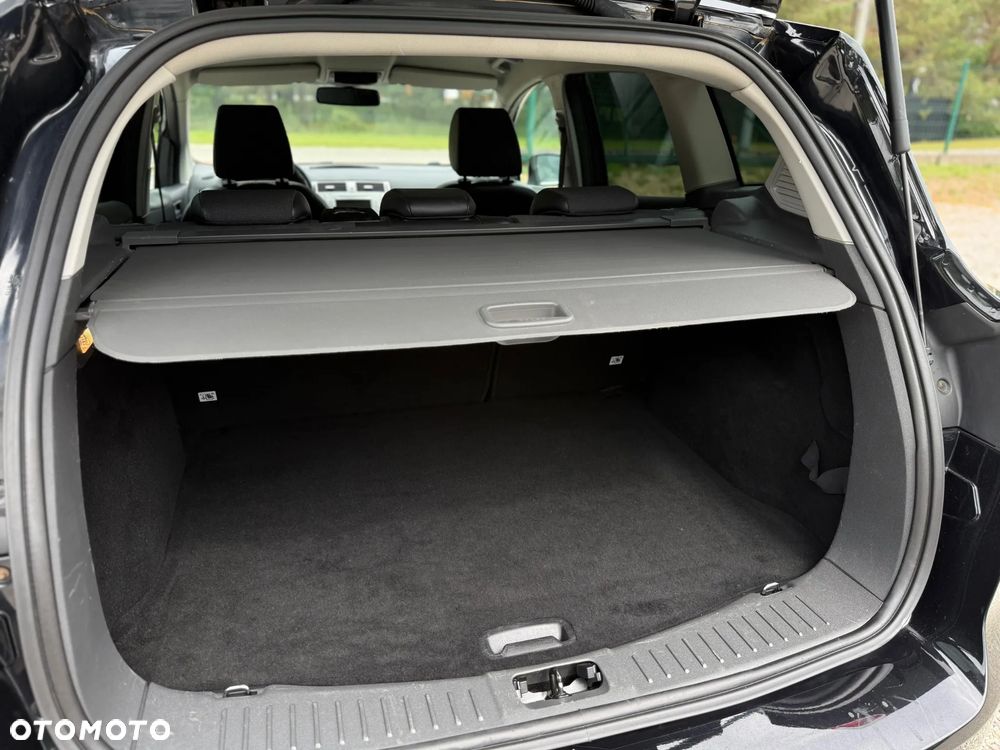 Ford Kuga 2.0 TDCi 4x4 Titanium - 17