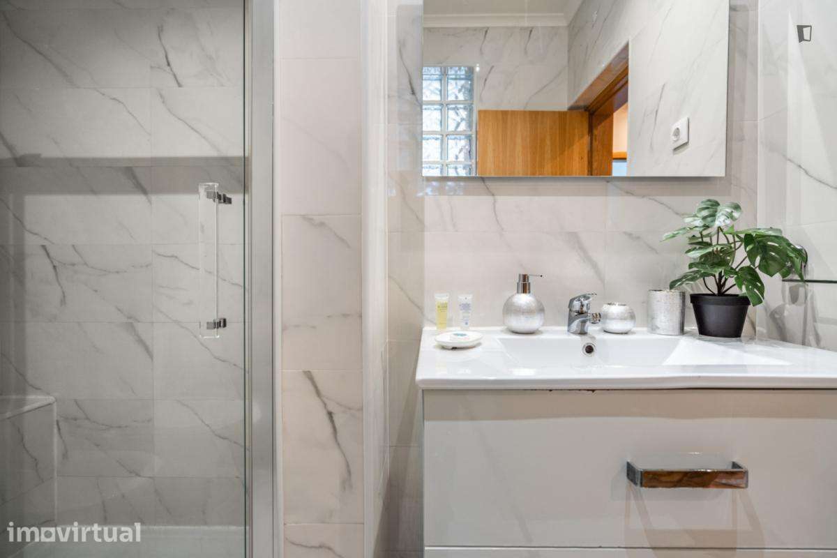 Apartamento com 2 quartos - localizado em Penha de França Lisbon - Grande imagem: 3/22