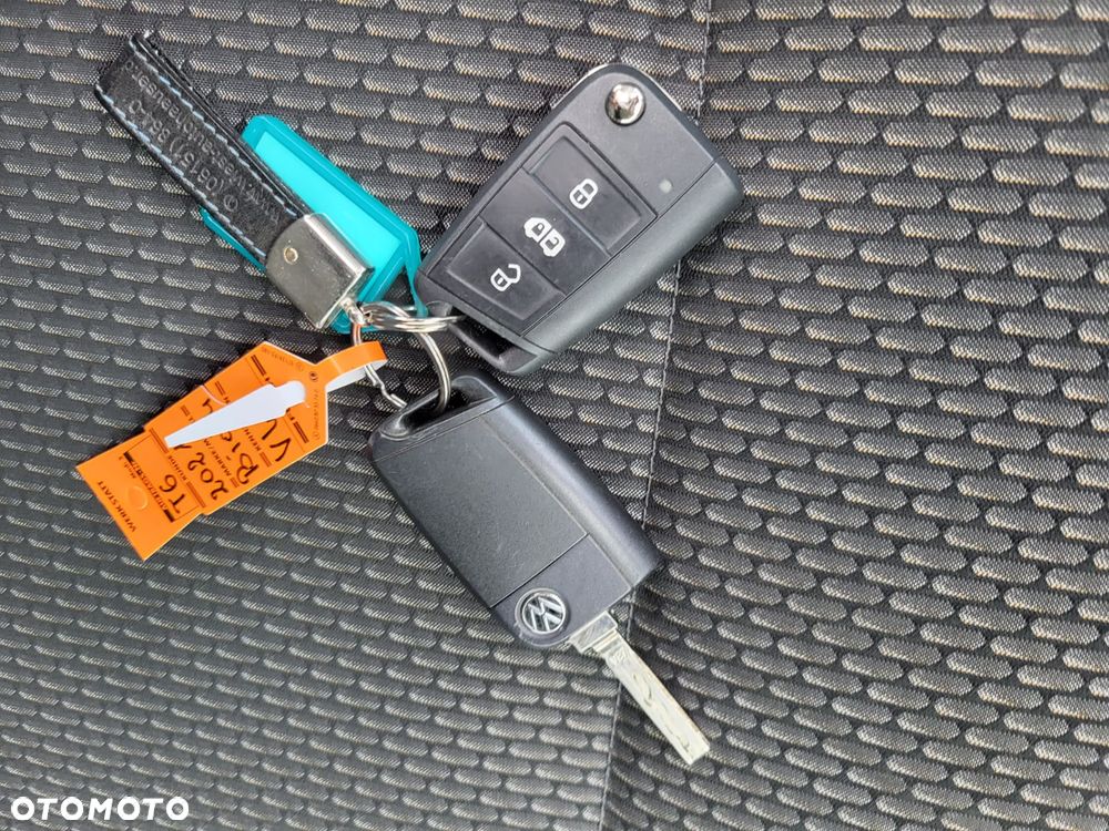 Volkswagen T6-2.0 TDI-DŁUGI-SERWIS MOBILNY-KLIMA-IDEALNY - 11