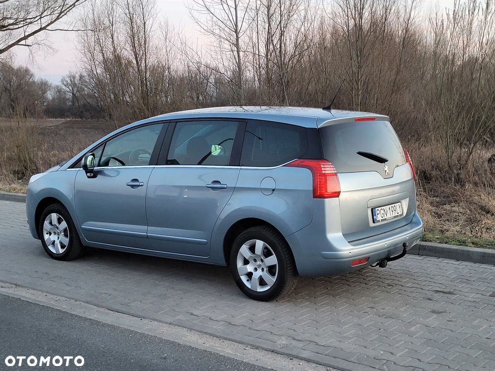 Peugeot 5008 HDI FAP 150 Family Plus - 3