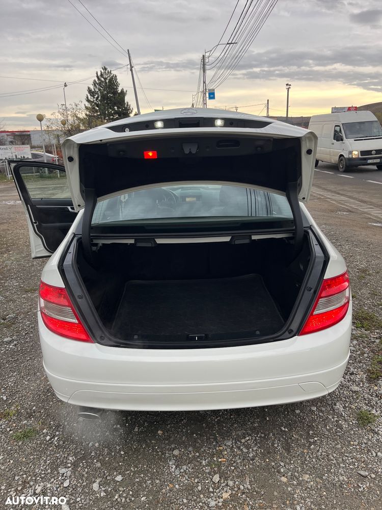 Mercedes-Benz C 200 CDI DPF Automatik - 12