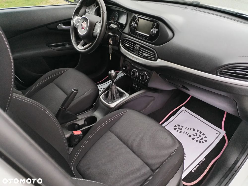 Fiat Tipo 1.4 16V More - 30
