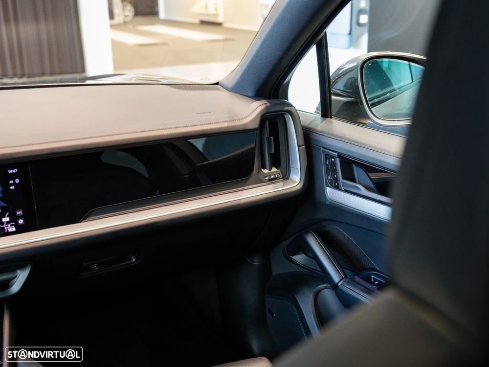 Porsche Cayenne S E-Hybrid — fotografia 36