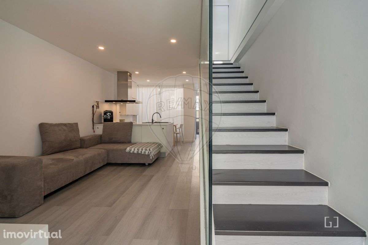 Moradia T1 para venda - Grande imagem: 3/26