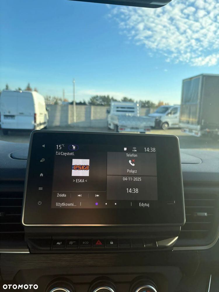 Renault Trafic Furgon brygadówka L2H1 2.0dCi 150 - 15