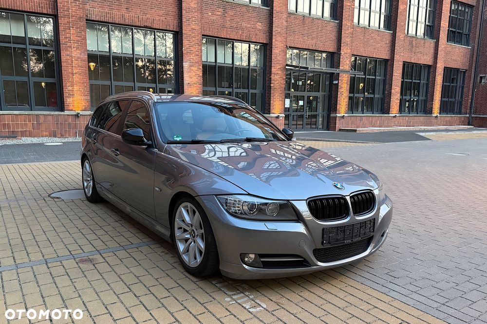 BMW Seria 3 - 22