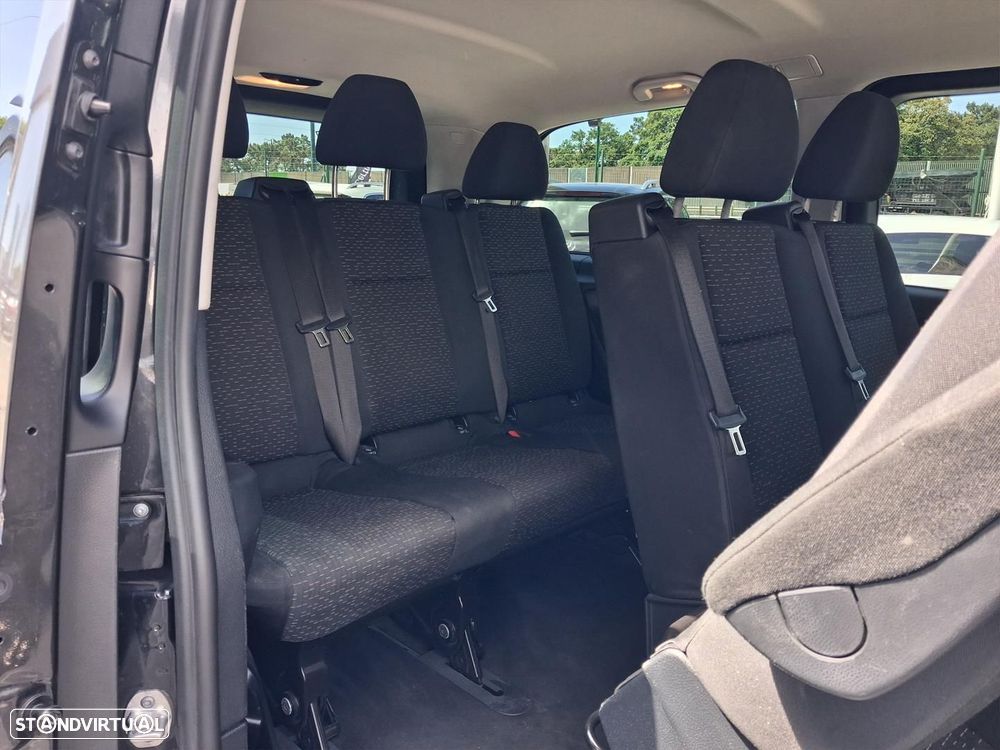 Mercedes-Benz Vito Tourer Compacta Aut. PRO - 13