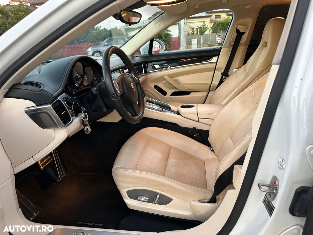 Porsche Panamera - 5