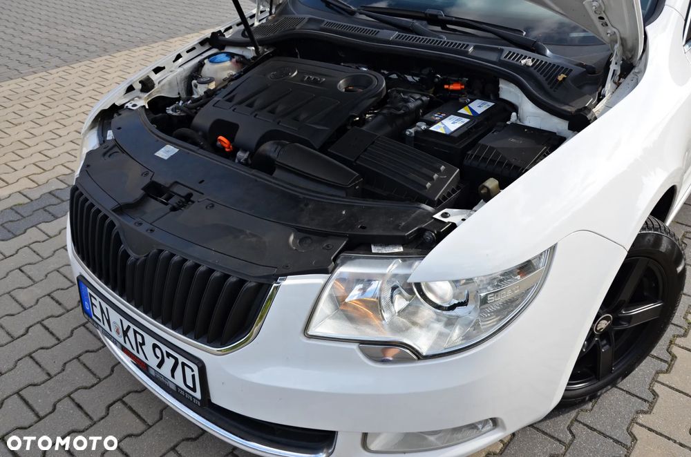 Skoda Superb 2.0 TDI Comfort - 8