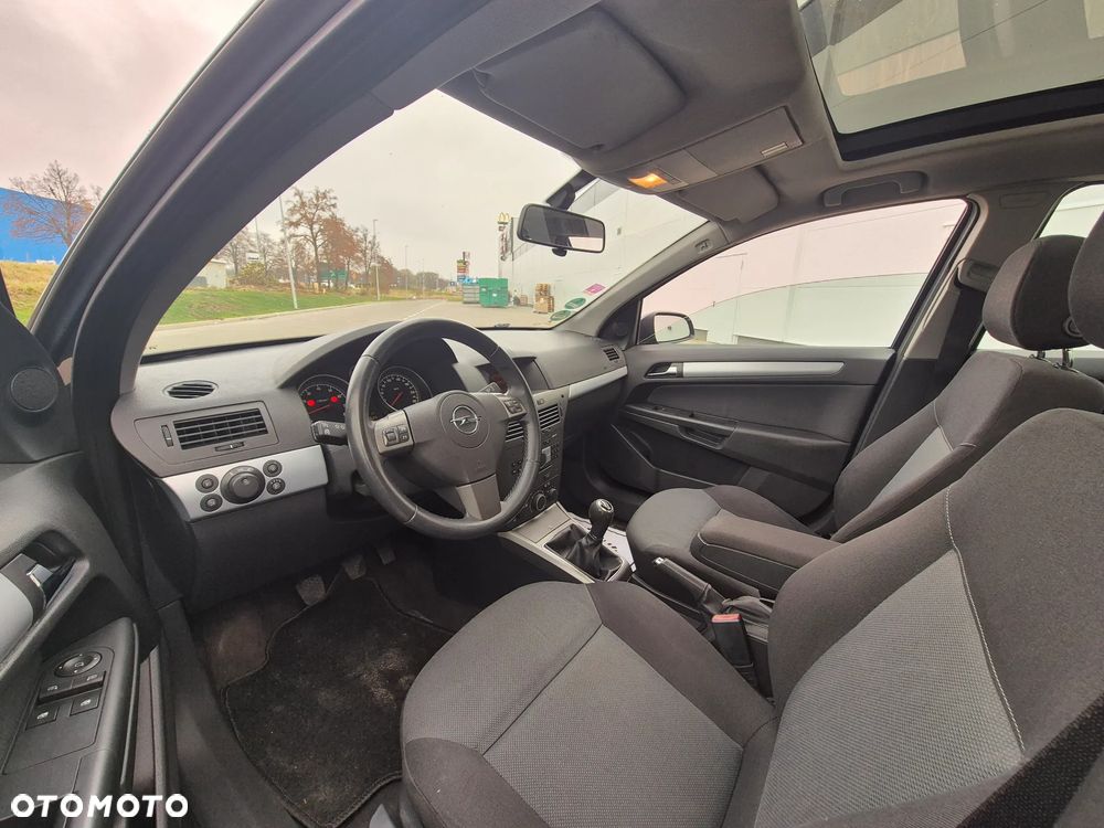 Opel Astra 1.6 - 8