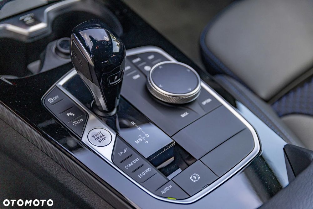 BMW Seria 2 220i Sport Line - 18
