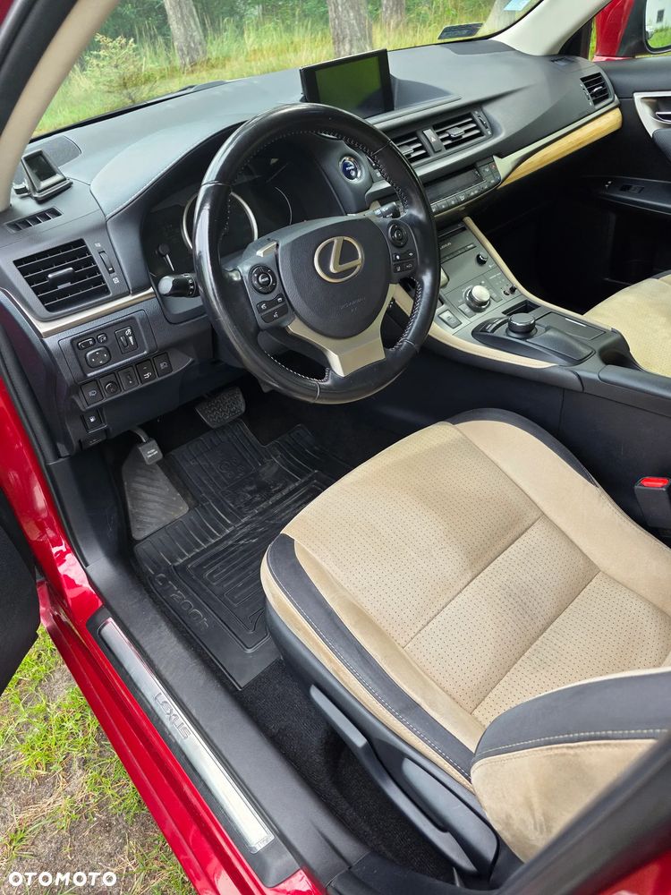 Lexus CT 200h Elegance EU6 - 15