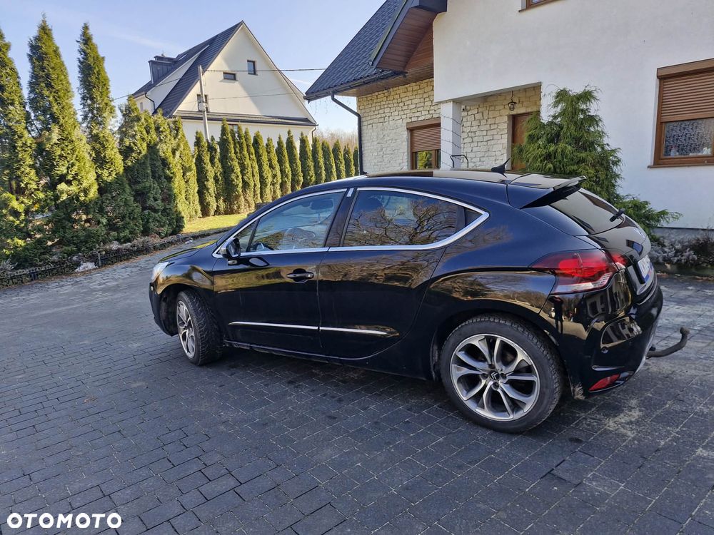 Citroën DS4 HDi 165 SportChic - 3