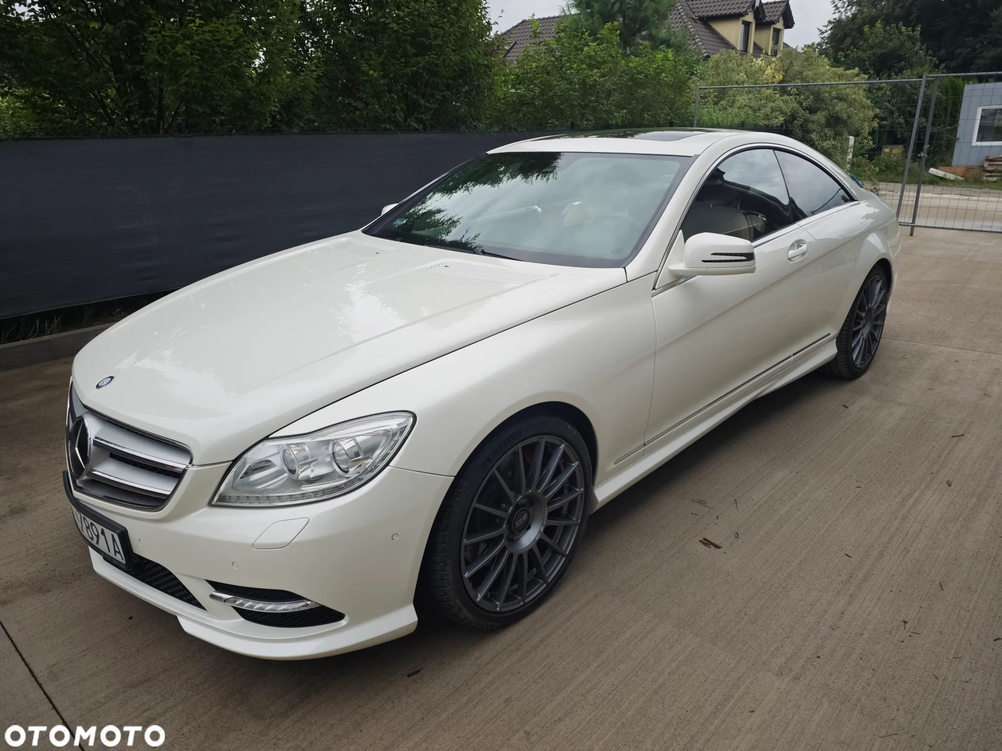 Mercedes-Benz CL - 5