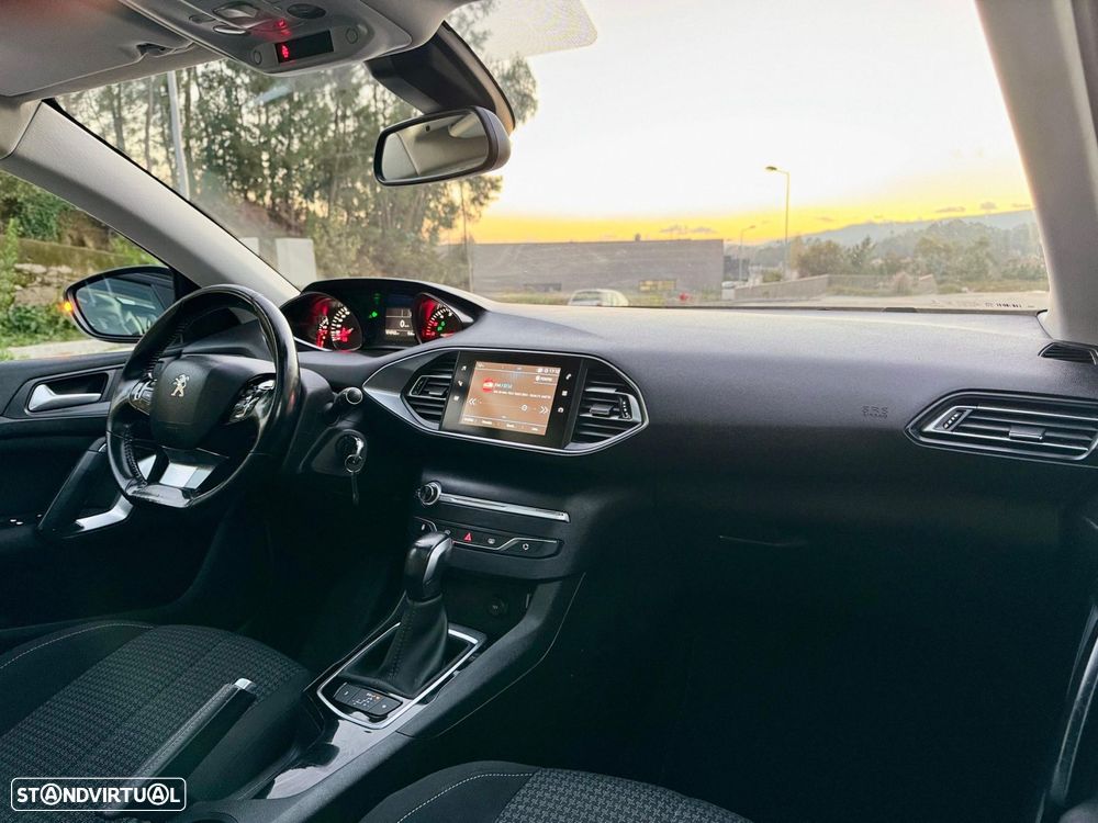 Peugeot 308 SW 1.6 BlueHDi Allure EAT6 - 11