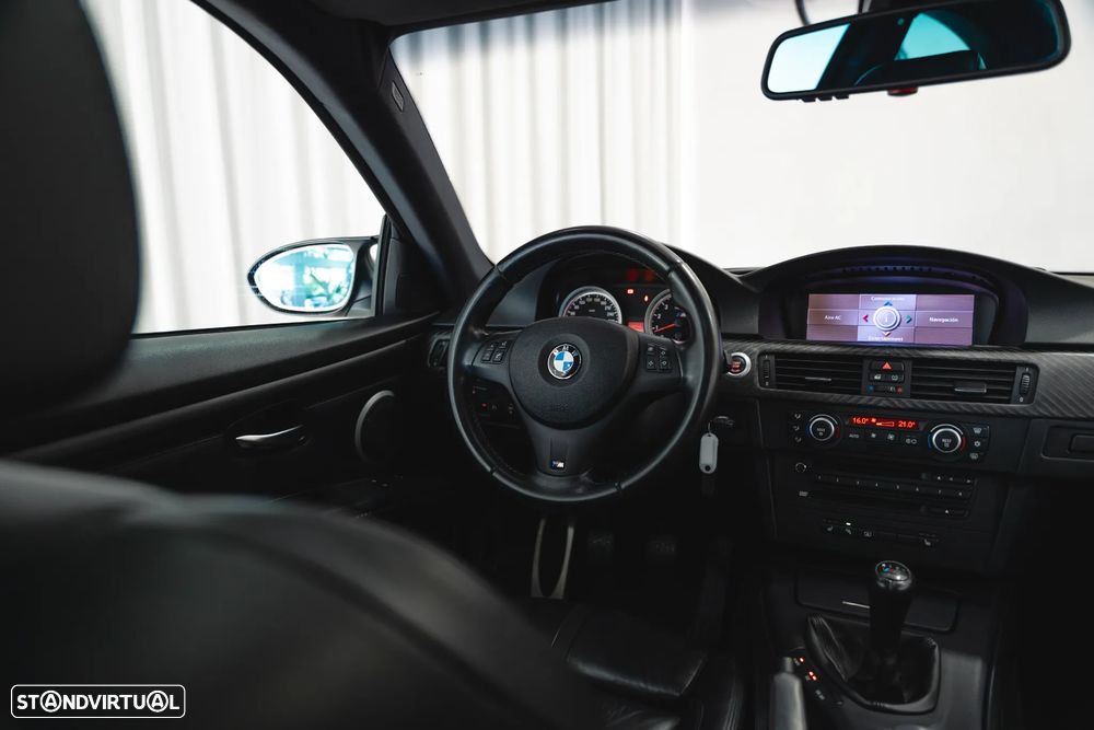 BMW M3 Standard - 30