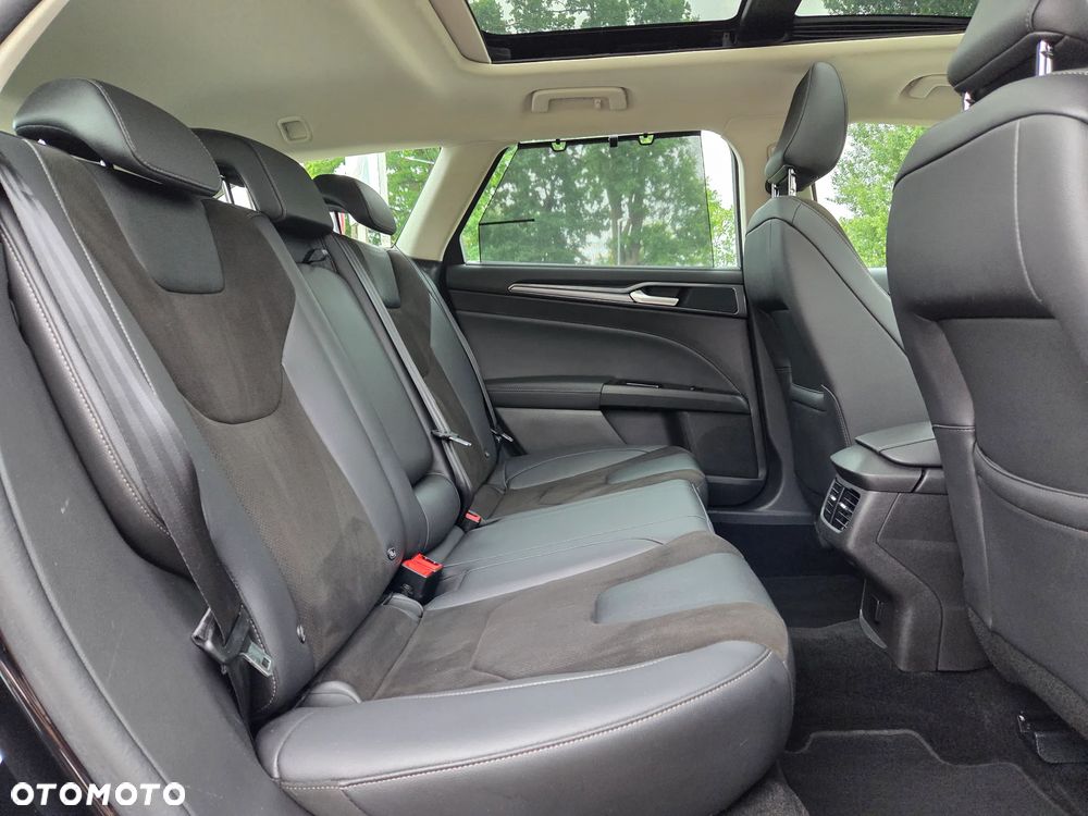 Ford Mondeo 2.0 TDCi STart-Stopp Titanium - 12