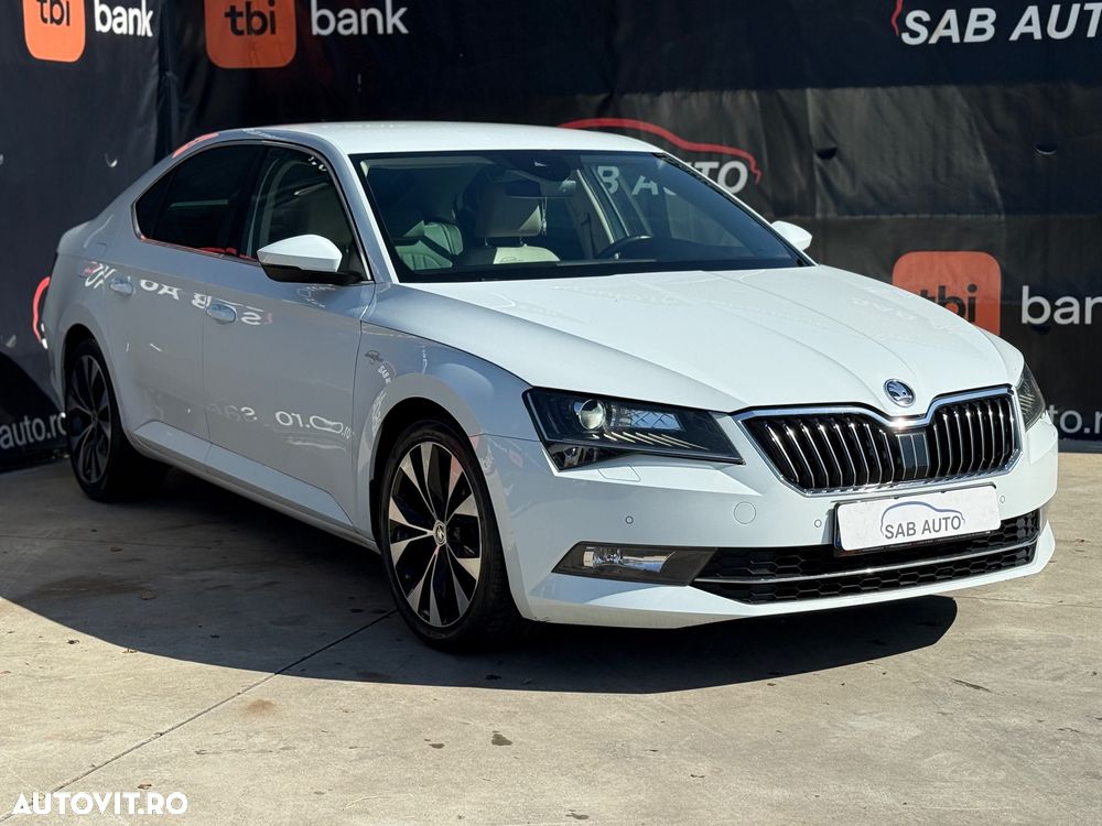 Skoda Superb 2.0 TDI 4X4 DSG Laurin & Klement - 3