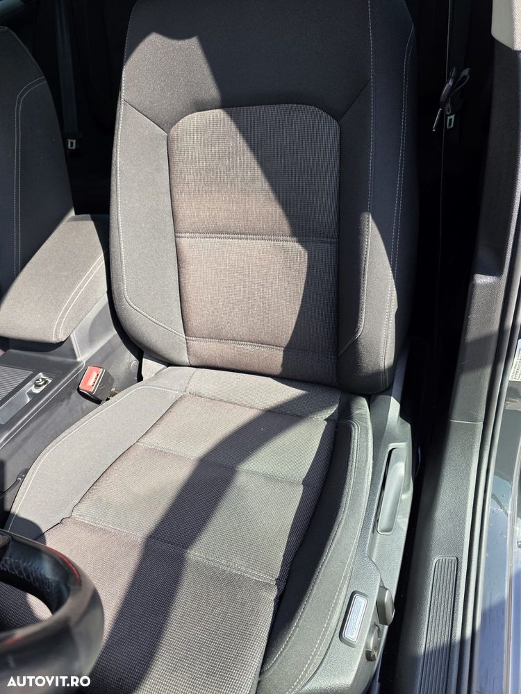 Volkswagen Passat 1.5 TSI ACT DSG Comfortline - 13