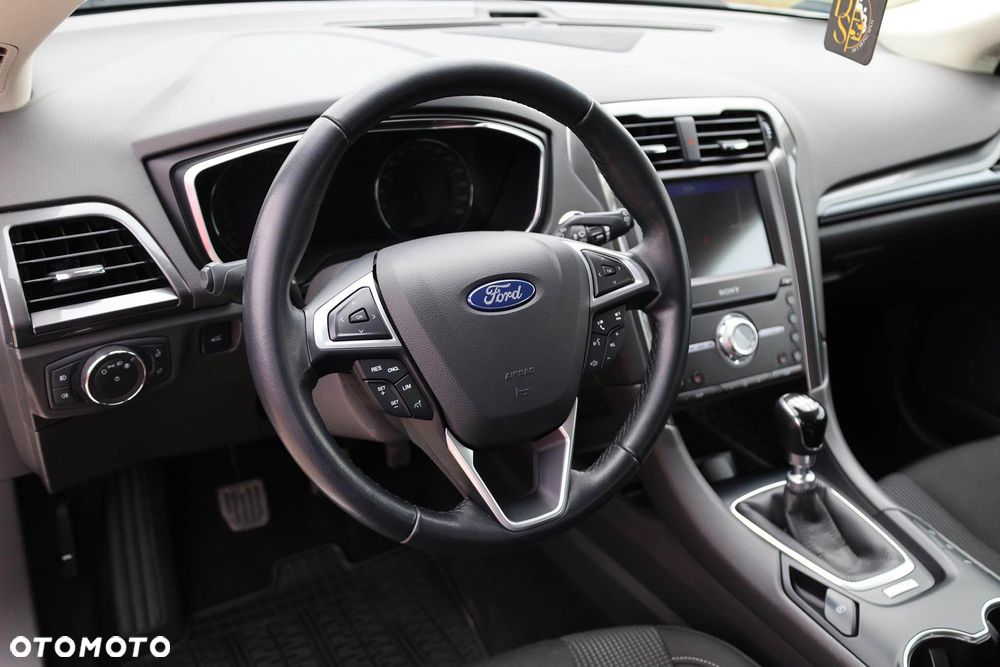 Ford Mondeo 2.0 EcoBlue Titanium - 14