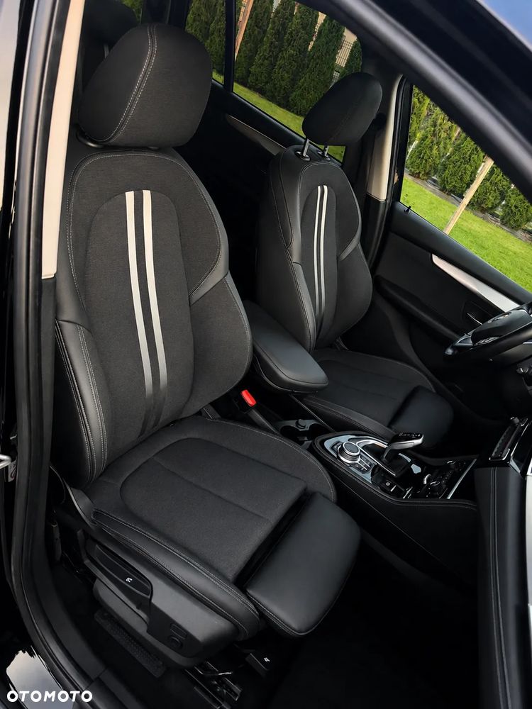 BMW Seria 2 218d Luxury Line - 16