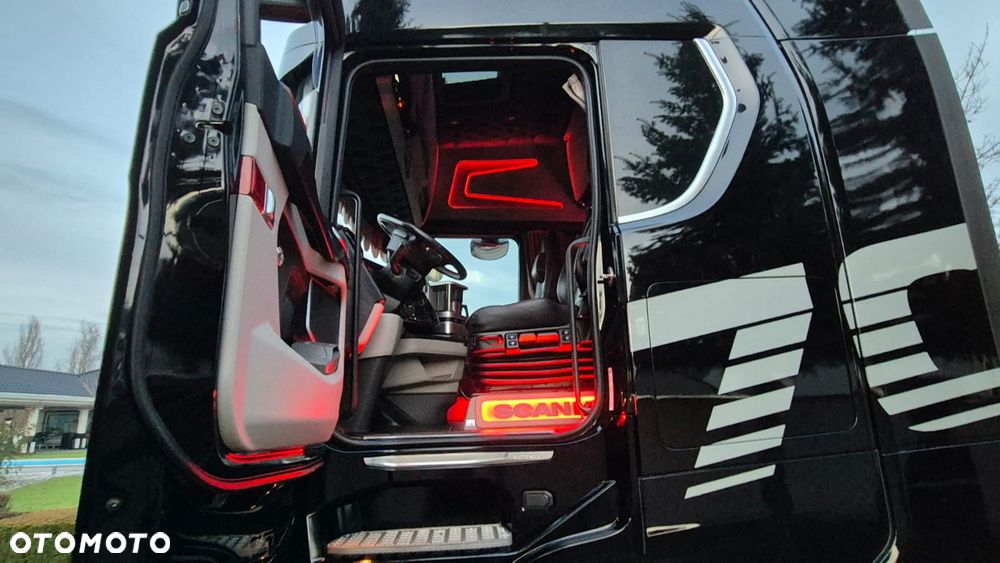 Scania SCANIA///S 770///2021///PUSHER///6×2/// 70000KG///RETARDER///OŚ SKRĘTNA///OŚ PODNOSZONA///PODUSZKI///NAWIGACJA/// FULL LED///ALUFELGI///PRZESUWANE SIODŁO///PEDANTYCZNY STAN - 24