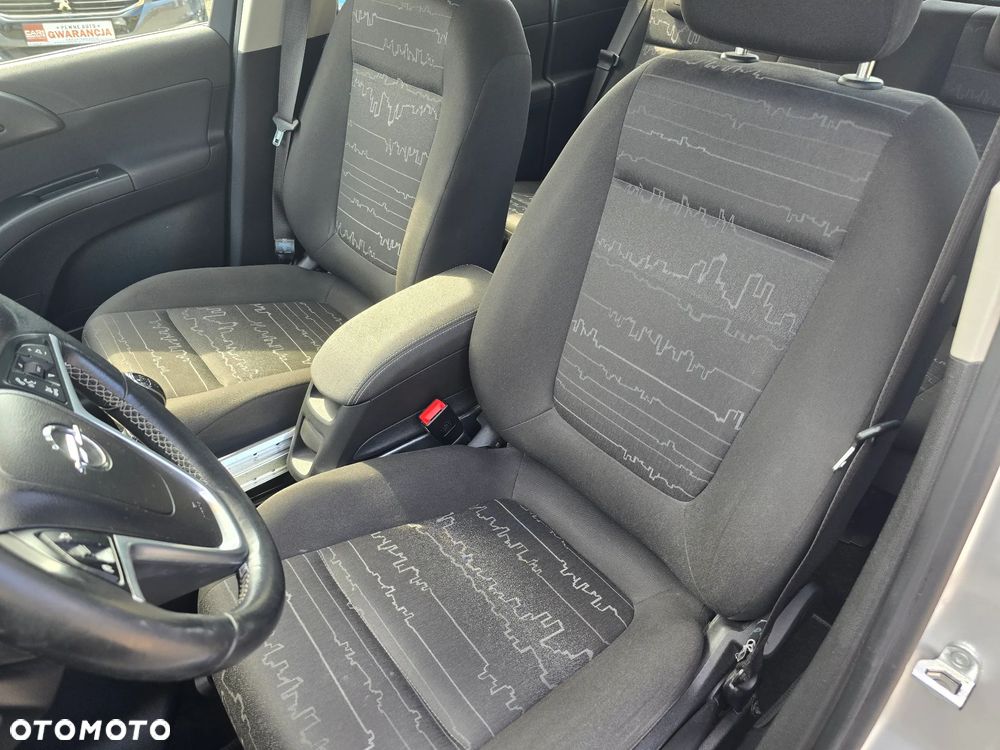 Opel Meriva - 12