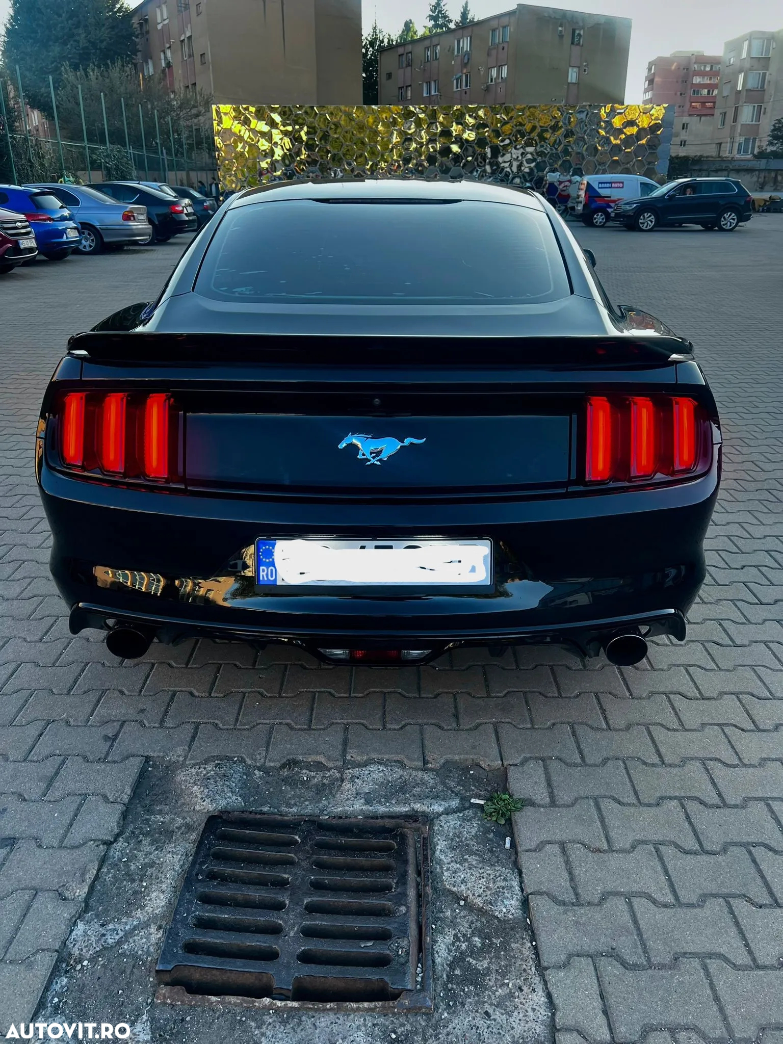 Ford Mustang 2.3 Eco Boost - 10