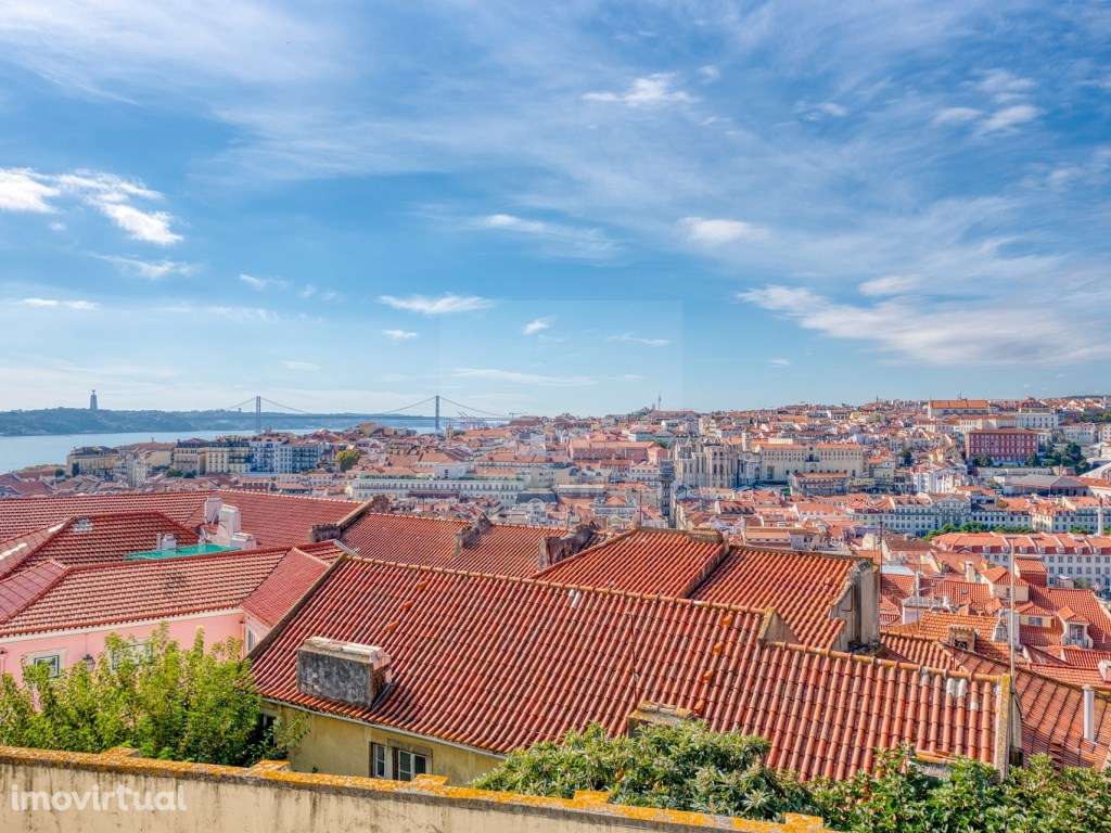 Apartamento T2 com garagem na Costa do Castelo , Lisboa - Grande imagem: 4/25