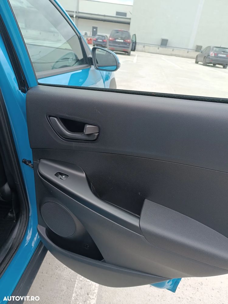 Hyundai KONA 1.0 T-GDI 120 CP 6MT 2WD Comfort - 10