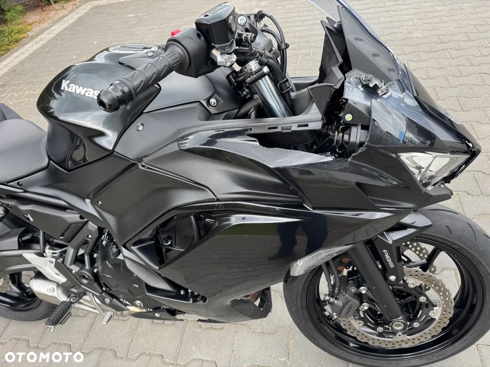 Kawasaki Ninja - 17