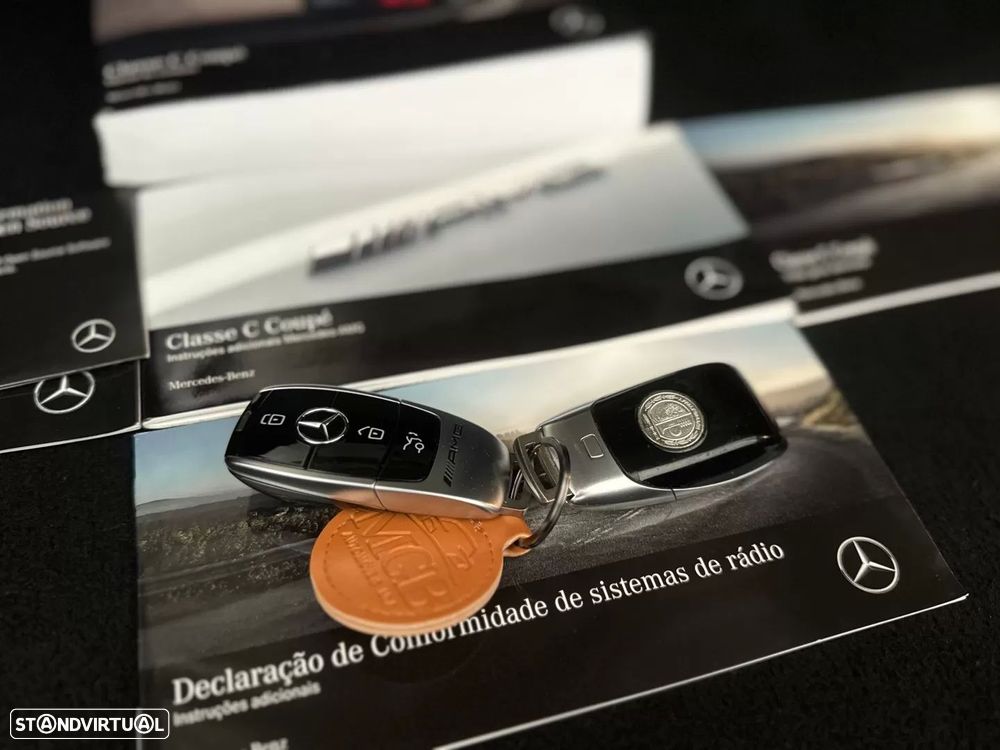 Mercedes-Benz C 63 AMG S - 55