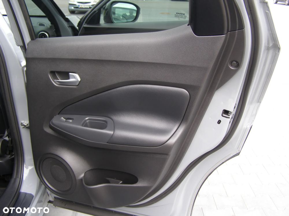 Nissan Juke 1.0 DIG-T N-Connecta DCT - 17
