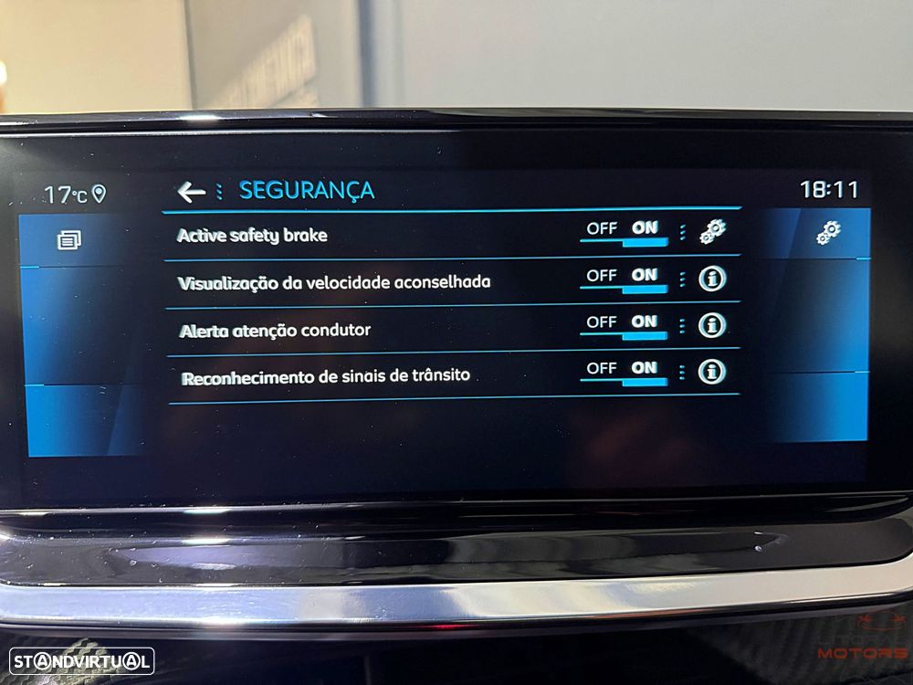 Peugeot 2008 1.2 PureTech Allure Pack EAT8 - 34