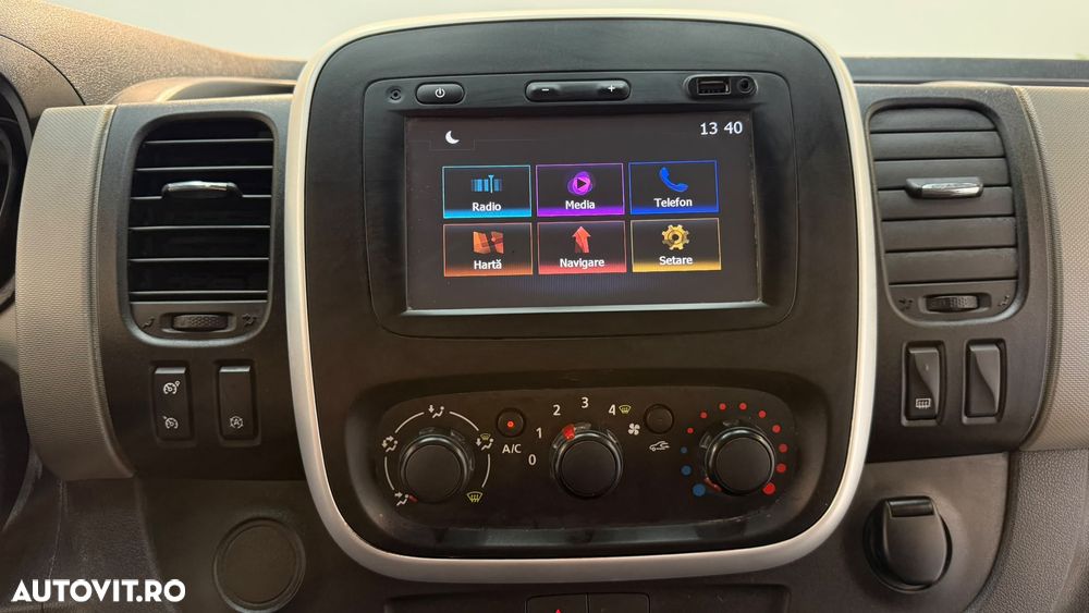 Renault Trafic - 9