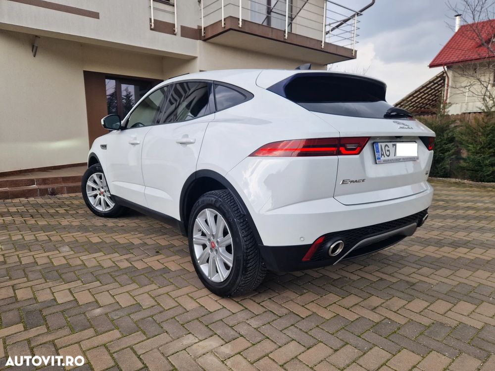Jaguar E-Pace D150 AWD Base - 32