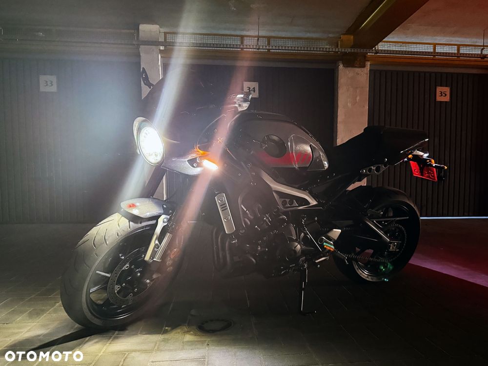 Yamaha XSR - 7