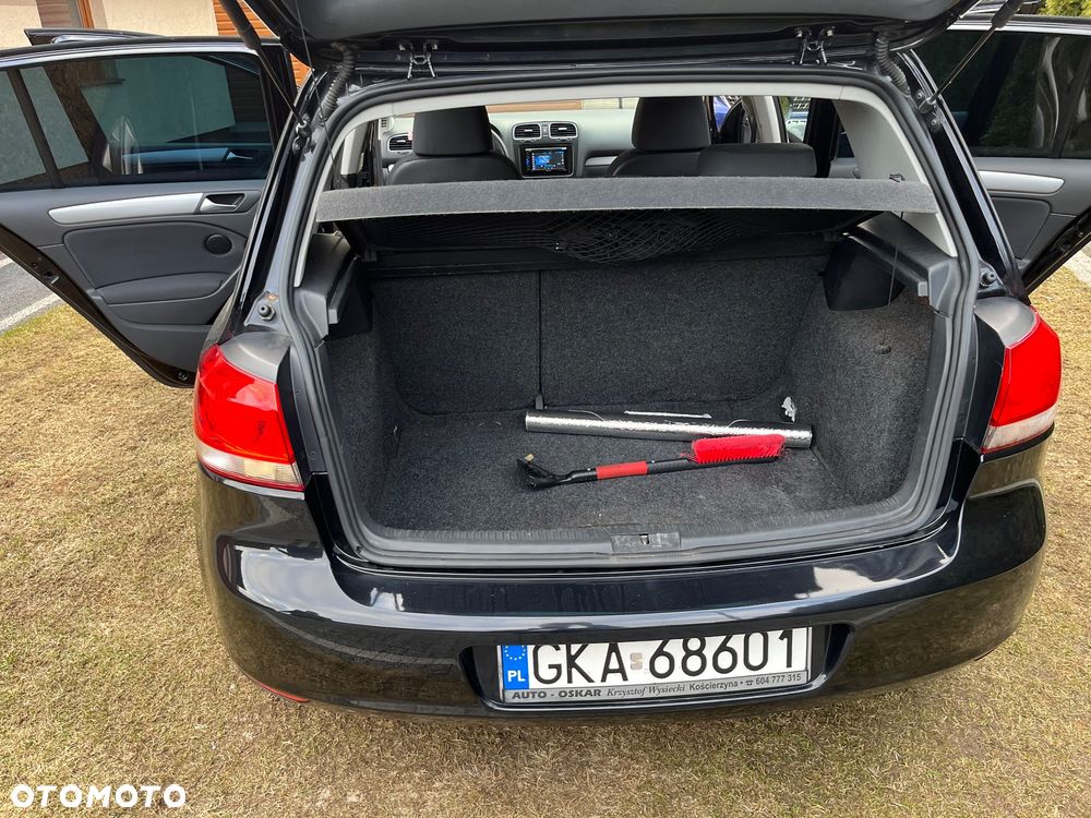 Volkswagen Golf 1.6 Trendline - 19