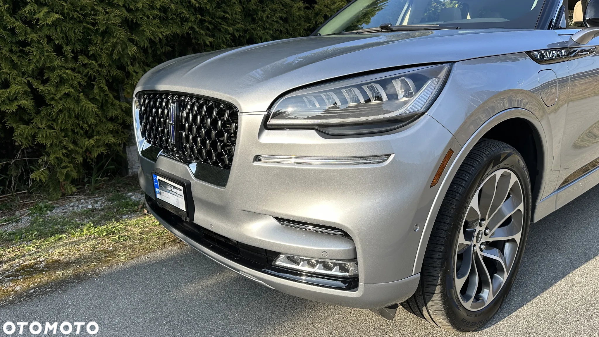 Lincoln Aviator - 35