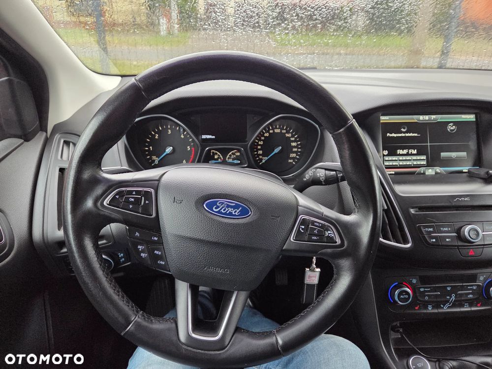 Ford Focus - 11