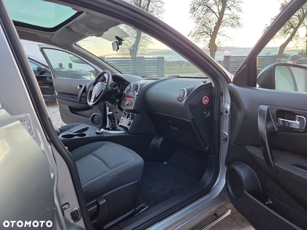 Nissan Qashqai+2 2.0 4x4 visia - 14