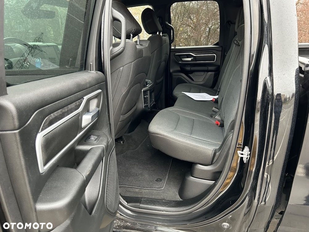 Dodge RAM 1500 5.7 4x4 - 6