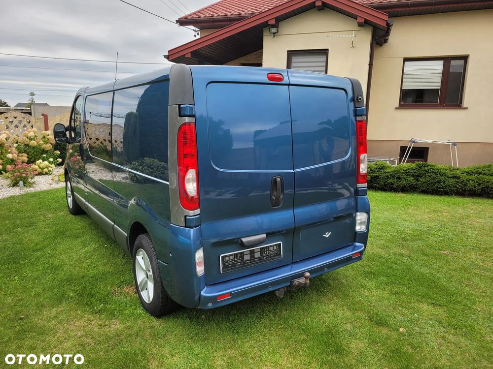 Opel VIVARO - 10