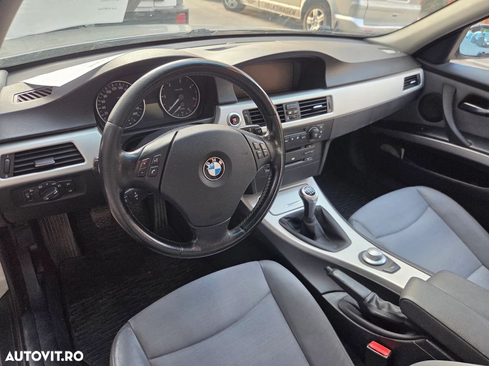 BMW 3 Series 2005 — imagine 5