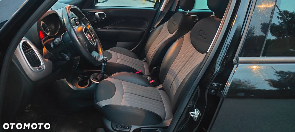 Fiat 500L 1.4 T-Jet Lounge - 35